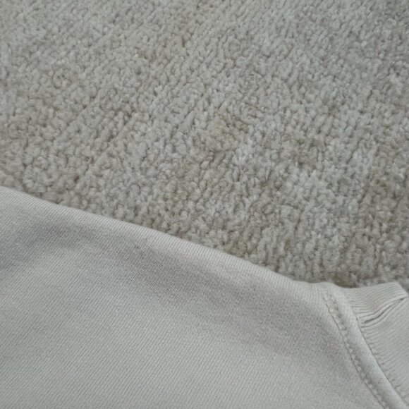 Taylor Swift 1989 TV Crewneck Merch Sweatshirt XS With Seagulls - Picture 9 of 9